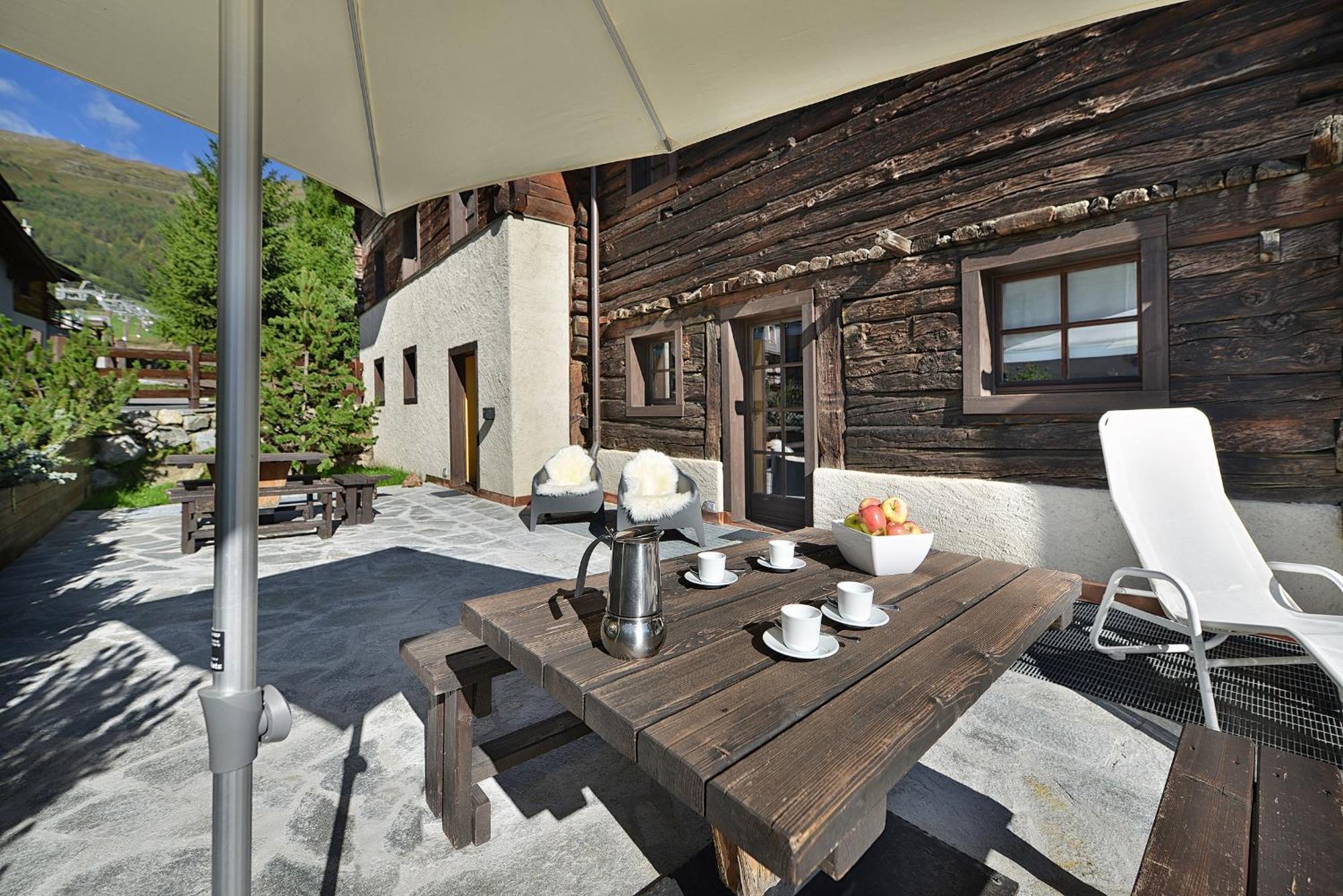 Chalet Matteo Apartment Livigno Exterior photo