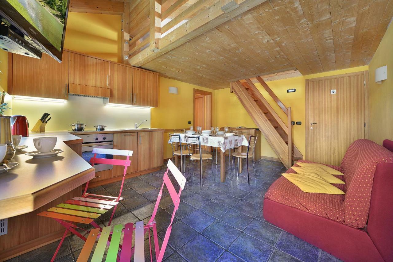 Chalet Matteo Apartment Livigno Exterior photo